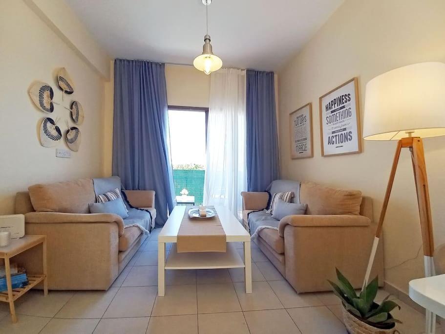 Lovely Ap In The Center Of Kato Paphos Exteriör bild